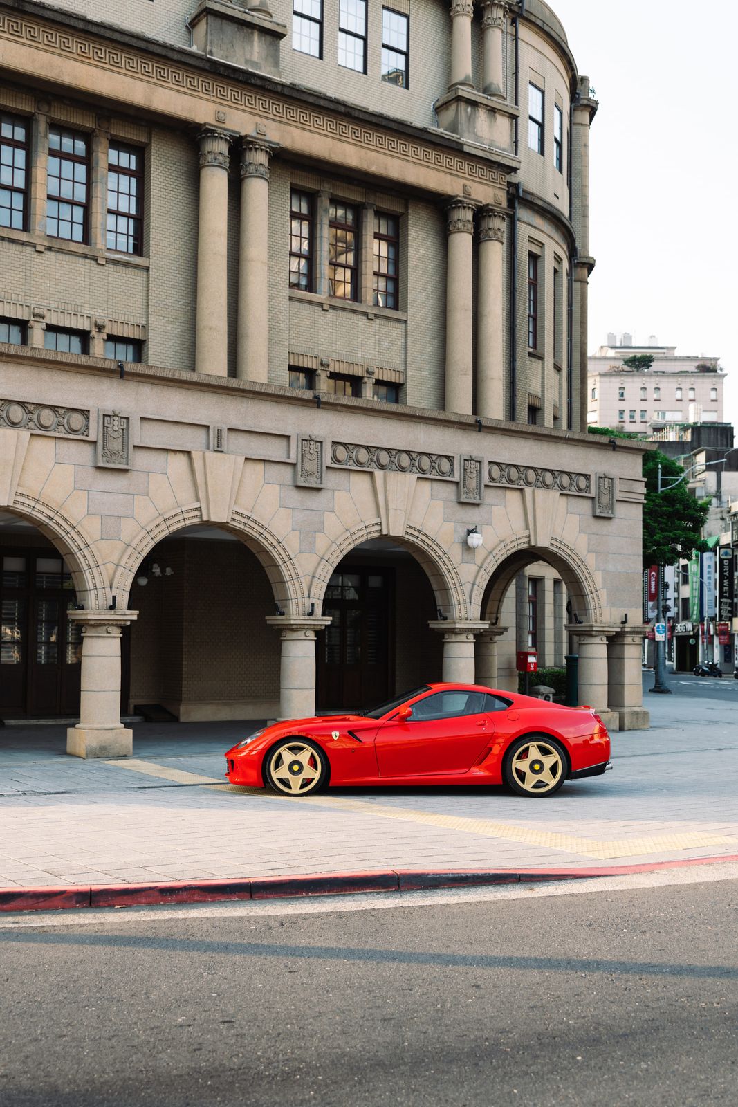 Ferrari 599 GTB Fiorano on Jaeges RF wheels