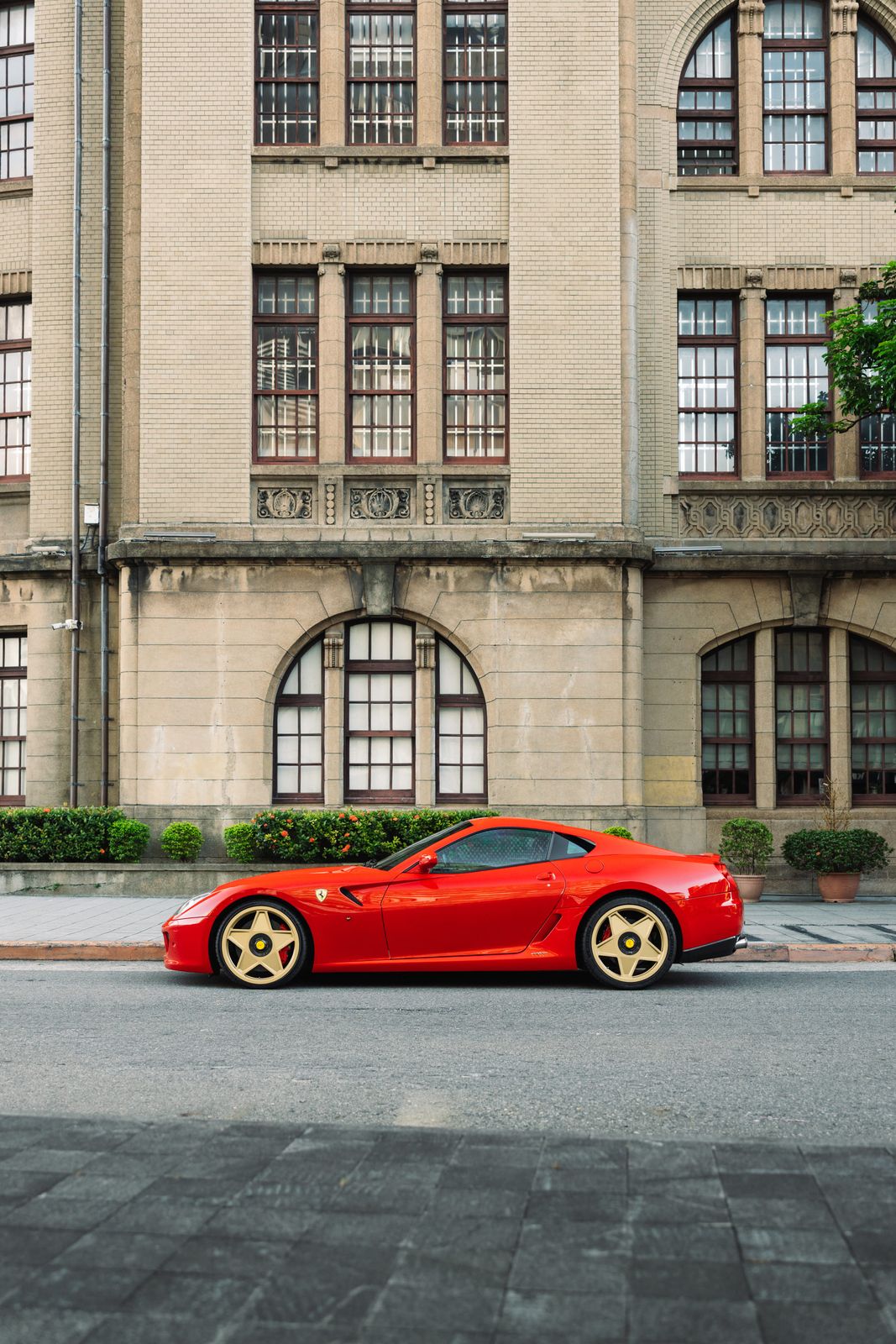 Ferrari 599 GTB Fiorano on Jaeges RF wheels