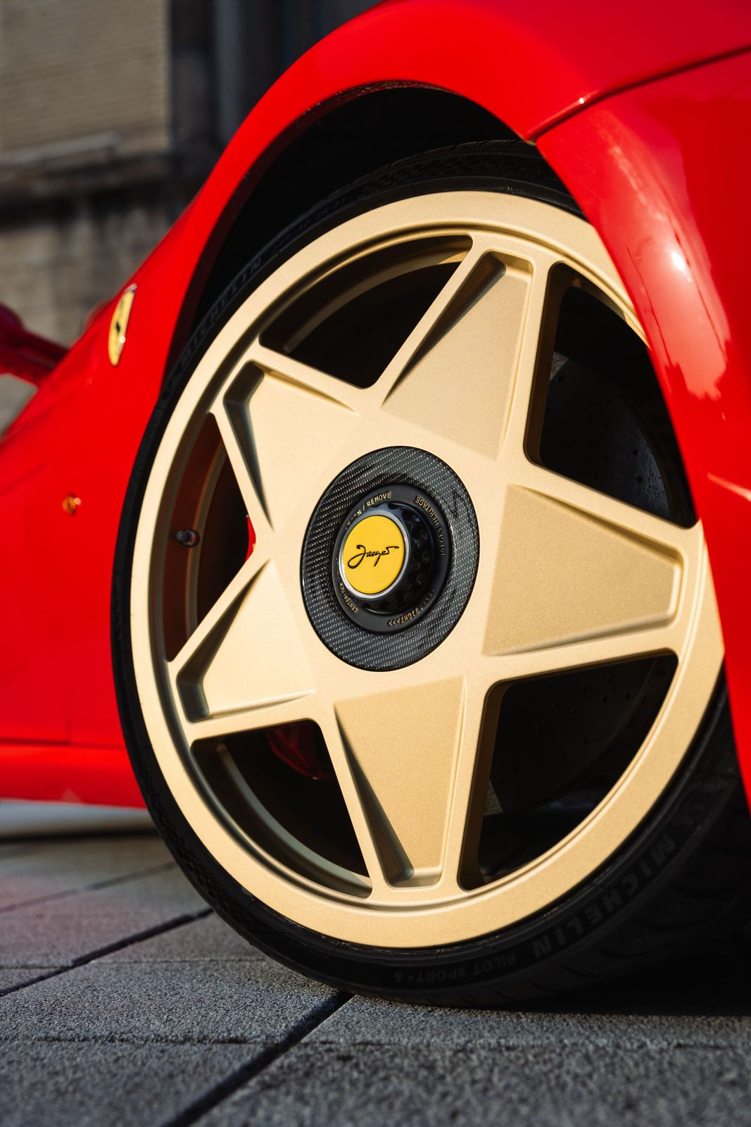 Ferrari 599 GTB Fiorano on Jaeges RF wheels