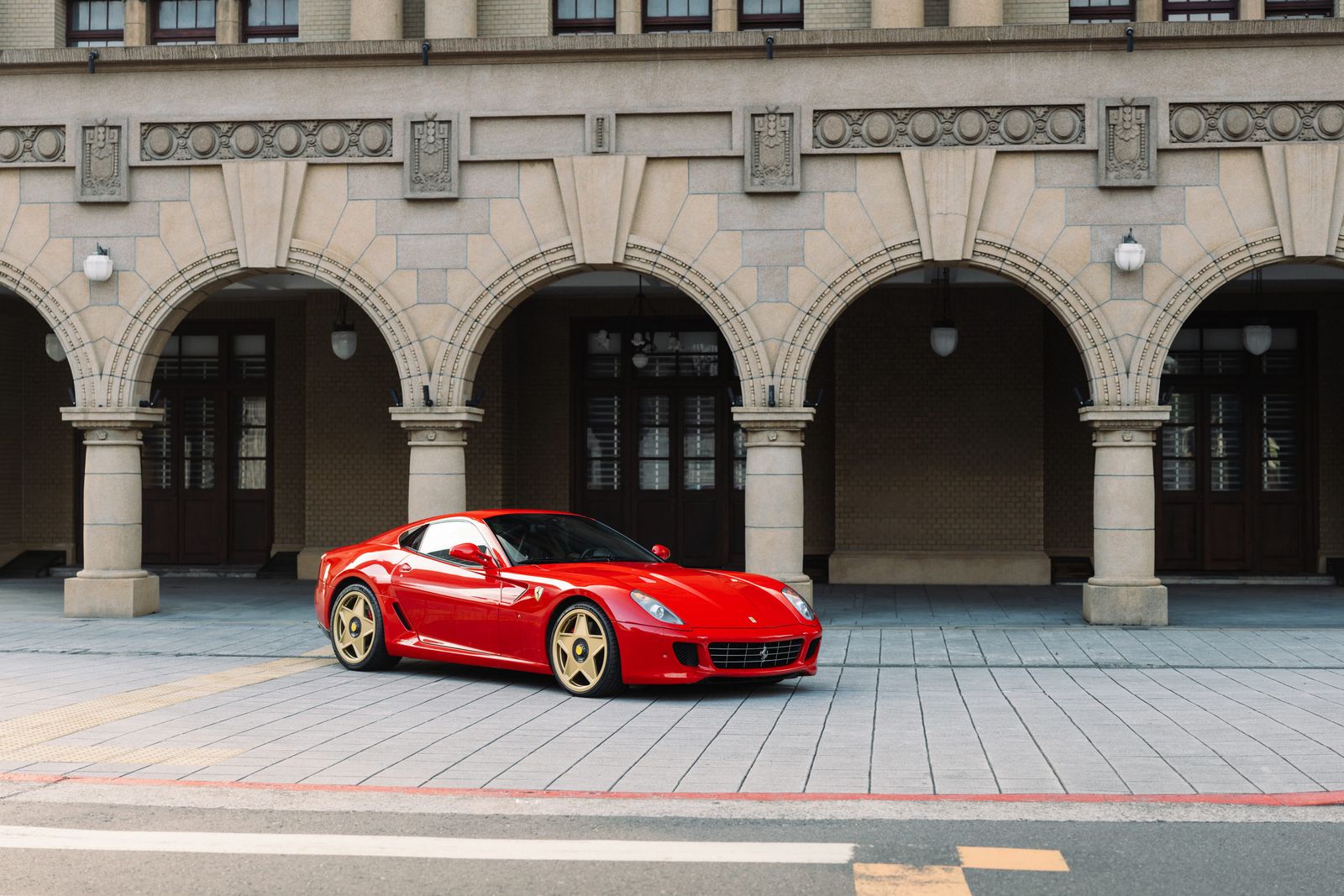 Ferrari 599 GTB Fiorano on Jaeges RF wheels