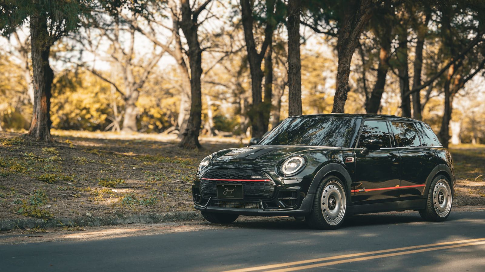 MINI Clubman JCW F54 on Jaeges RJ wheels