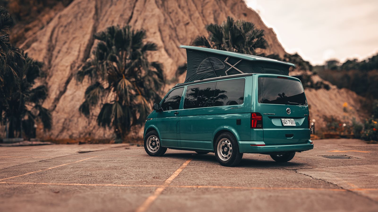 Volkswagen T6.1 California on Jaeges RP wheels